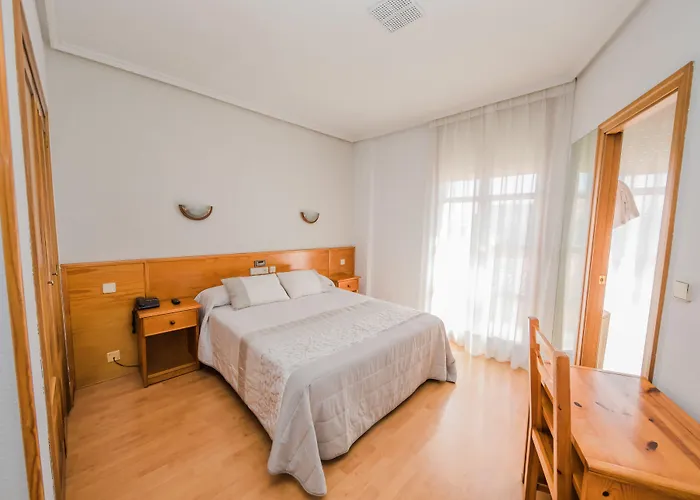 Alvi Casa de hóspedes 2*